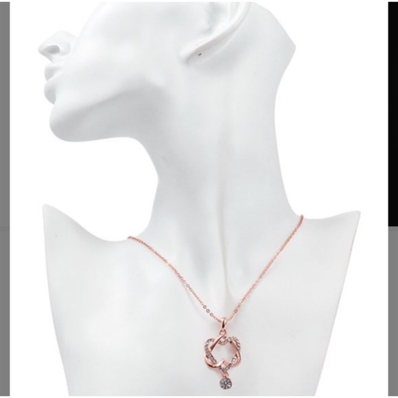 18k Rose Gold Plated Heart Necklace - Picture 2 of 3